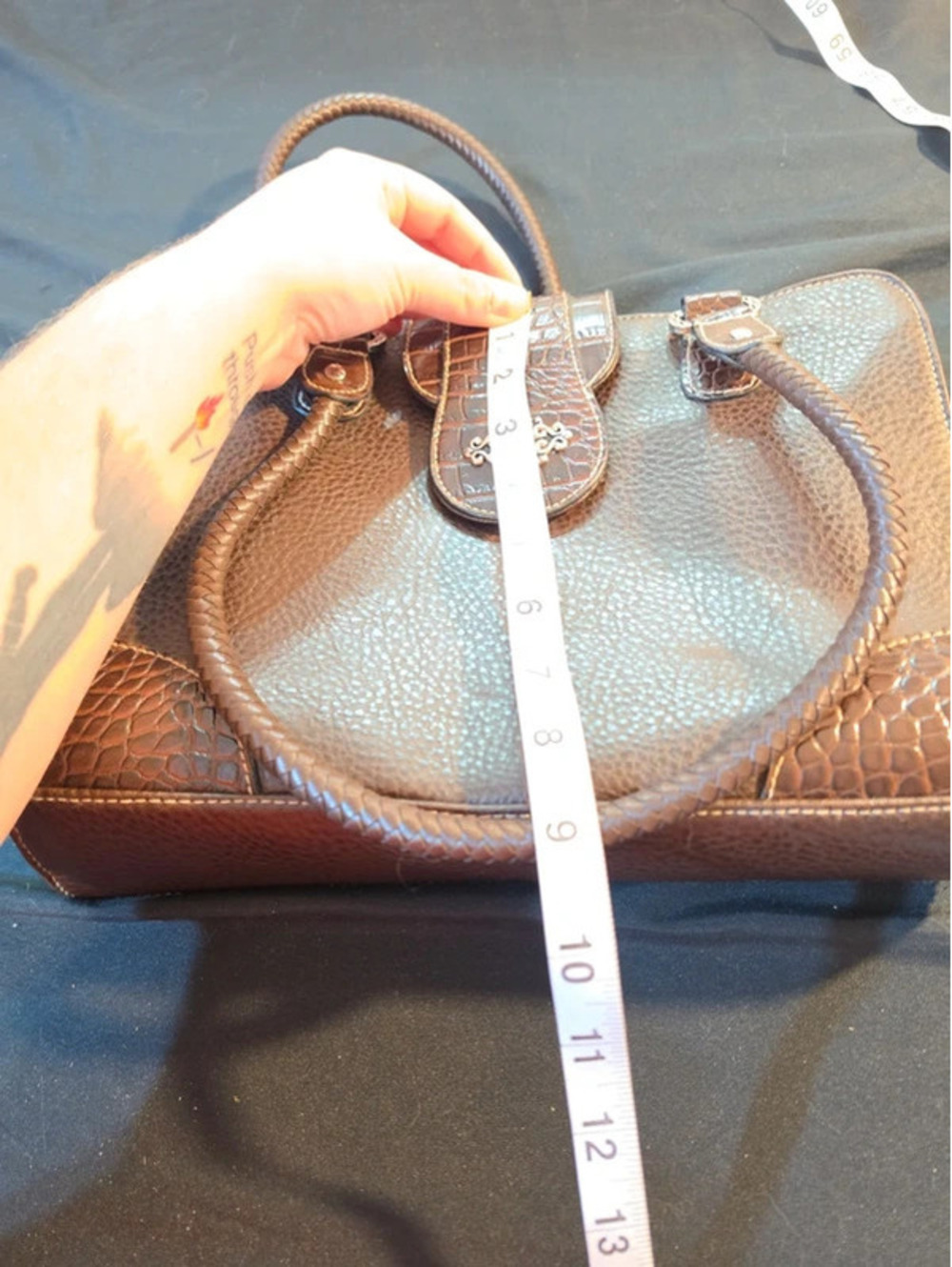Handbag - Picture 9 of 10